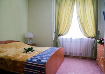 Фото номера Двухместный номер Делюкс с 1 кроватью Отель Hotel Steel г. Темиртау 4