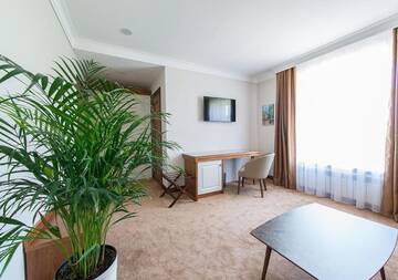 Фото номера Люкс Отель Boutique Hotel Kaspi г. Темиртау 6