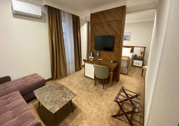 Фото номера Люкс Отель Boutique Hotel Kaspi г. Темиртау 5